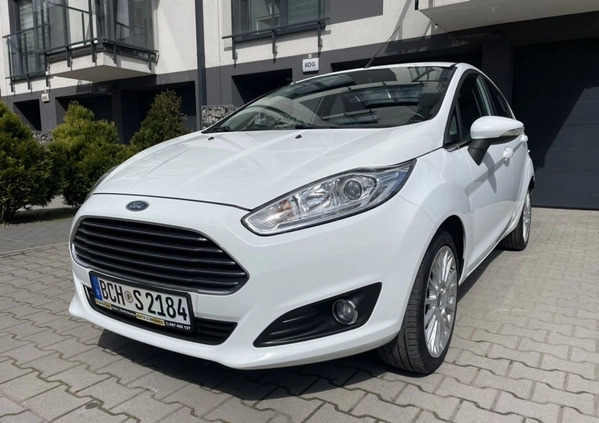 Ford Fiesta cena 29990 przebieg: 184000, rok produkcji 2013 z Skawina małe 232